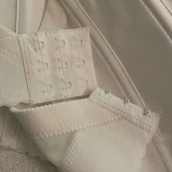 Carnival White Low Plunge longline Bustier Bra 203 strapless Womens 34A Bride - Picture 6 of 9